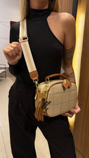 Bolsa LV Acabamento Importado