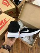 Tênis Nike Esportivo